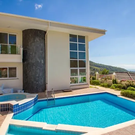 4 Bedroom - White Village Alanya